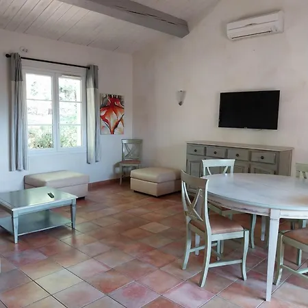Tres Belle 2 Avec Piscine