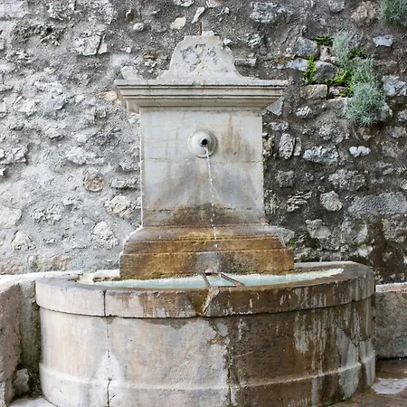 Tres Belle 2 Avec Piscine